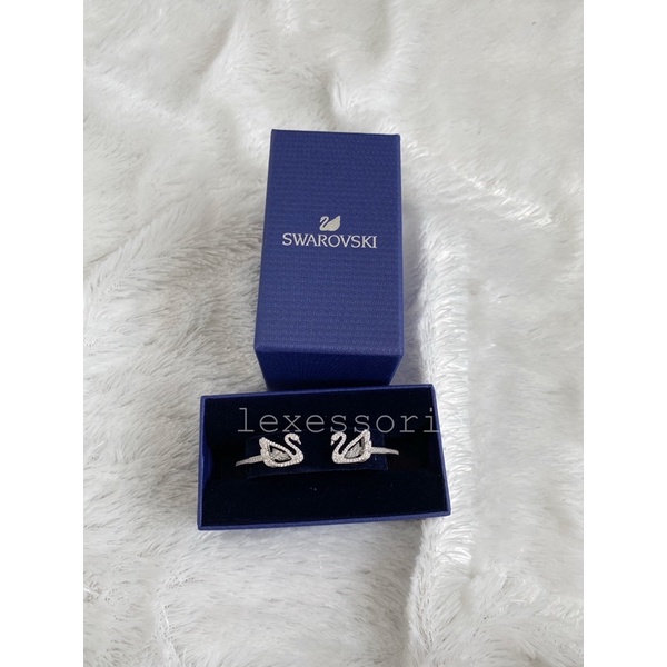 Swarovski Dancing Swan Bangle Bracelet - gelang wanita