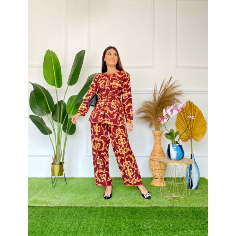 PIYAMA MUSLIM LENGAN PANJANG / PIYAMA KEKINIAN / PIYAMA LENGAN PANJANG KENCANA UNGU