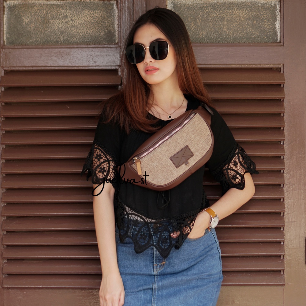 Tas Selempang Pria Wanita / Waistbag Kulit PU Leather / Sling Bag Pria Wanita / Tas Bahu