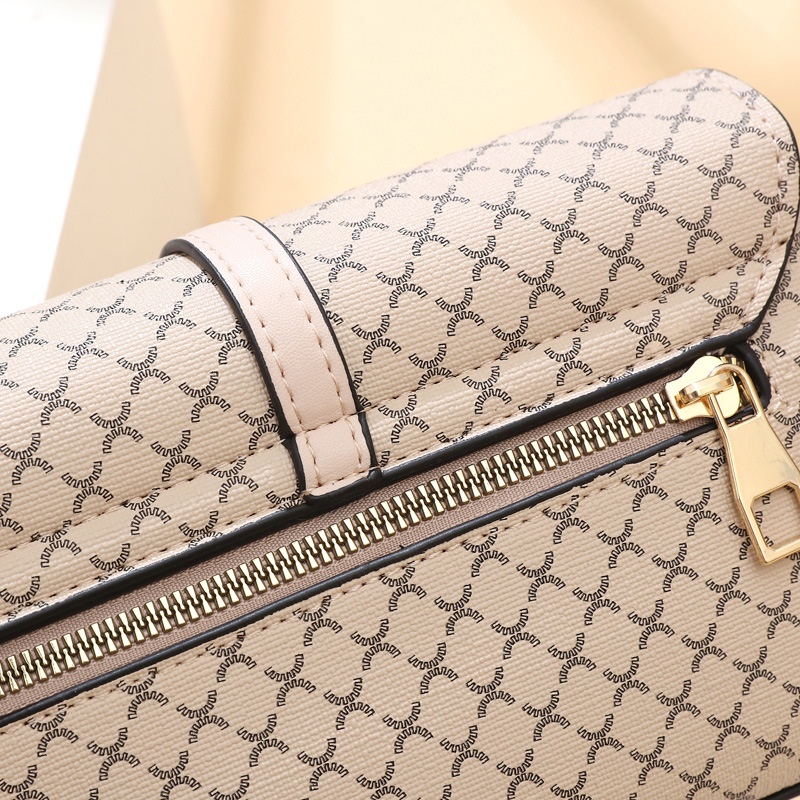Tas Selempang Wanita CR7828 Tas Jakarta  Sling bag