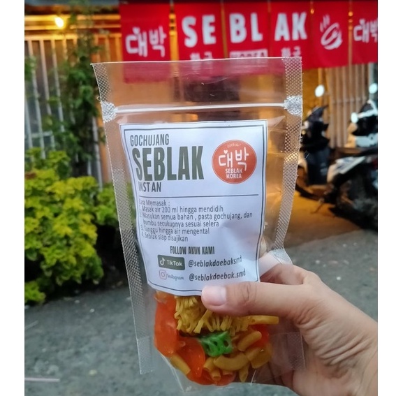 

Seblak Instan Rasa Khas Korea