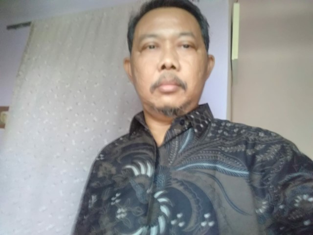 Jamalpurnomo Hitam Batik Pria Lengan Panjang Full Furing Batik Solo