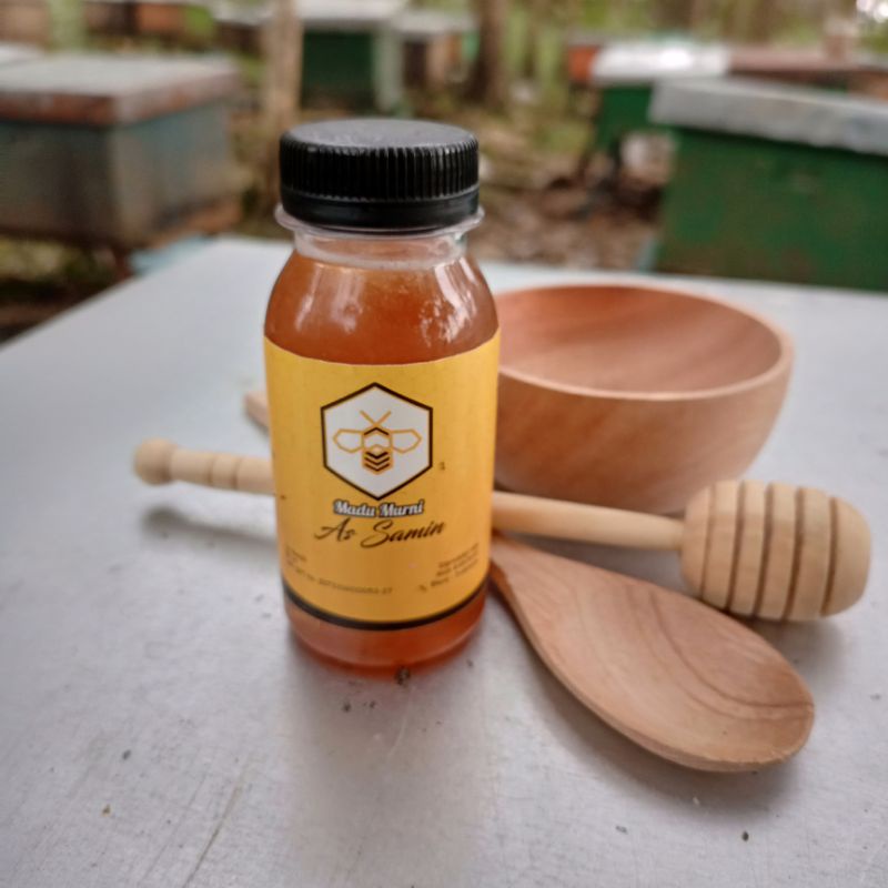 

Madu Murni / Madu Asli / Madu Murni As-Samin / Natural Honey / 100% Murni /1000% Asli / Madu Ternak / Madu Hutan / Madu Multifora / Madu Liar / Madu Klanceng / Madu Randu / Madu Kita / Madu Hitam