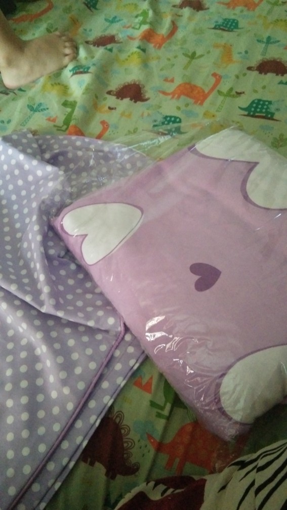 Sprei Anti Geser Sweety Ungu