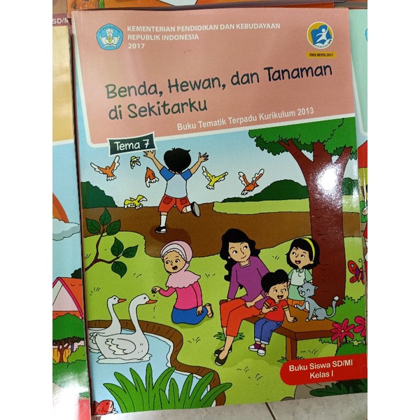 

buku paket tematik SD kelas 1 tema 7