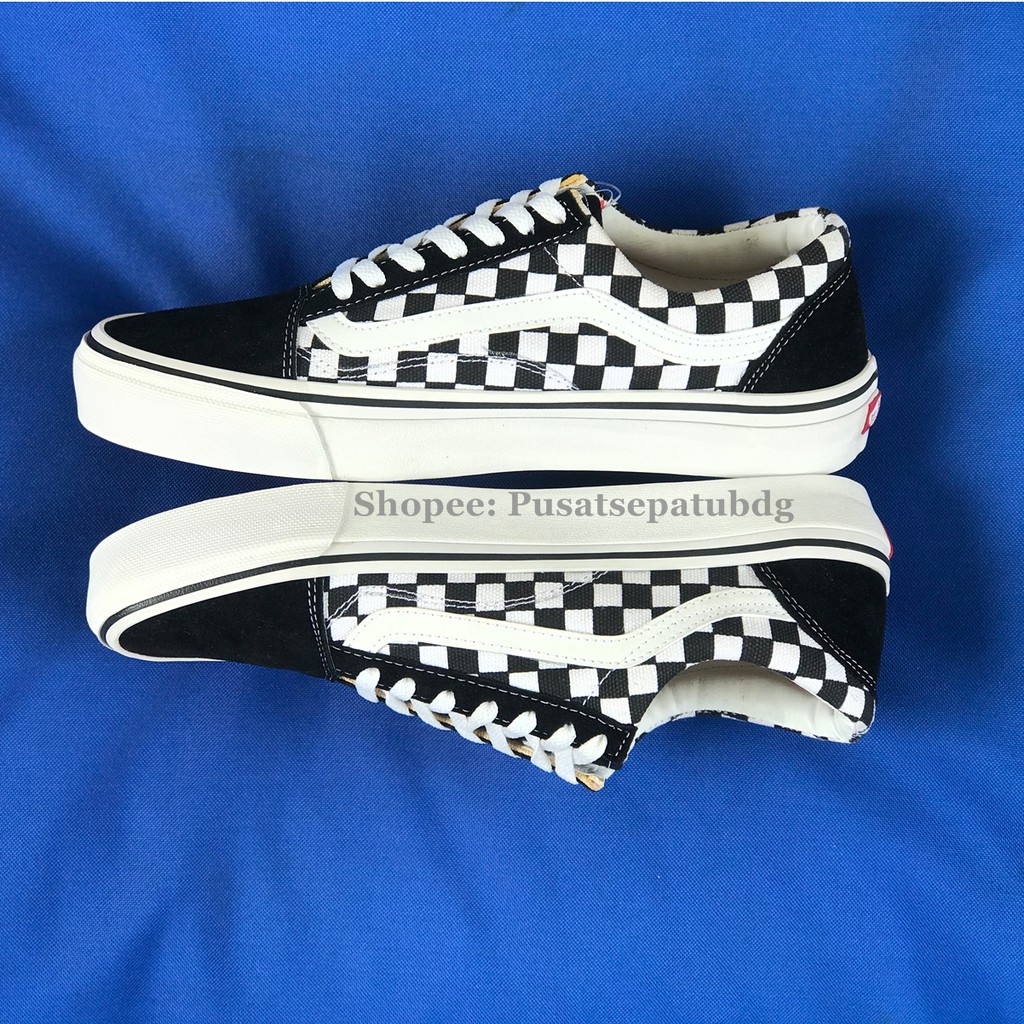 VANS OLD SKOOL CHECKERBOARD BLACK WHITE