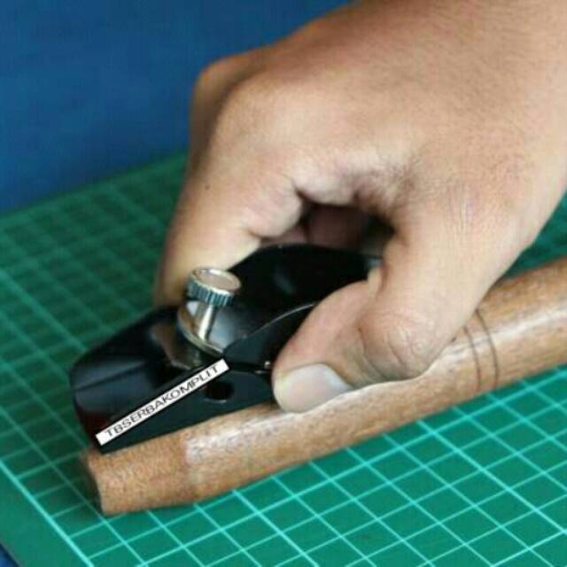 Ketam Mini Sellery Trimming Plane Planer Mini Sugu Kayu