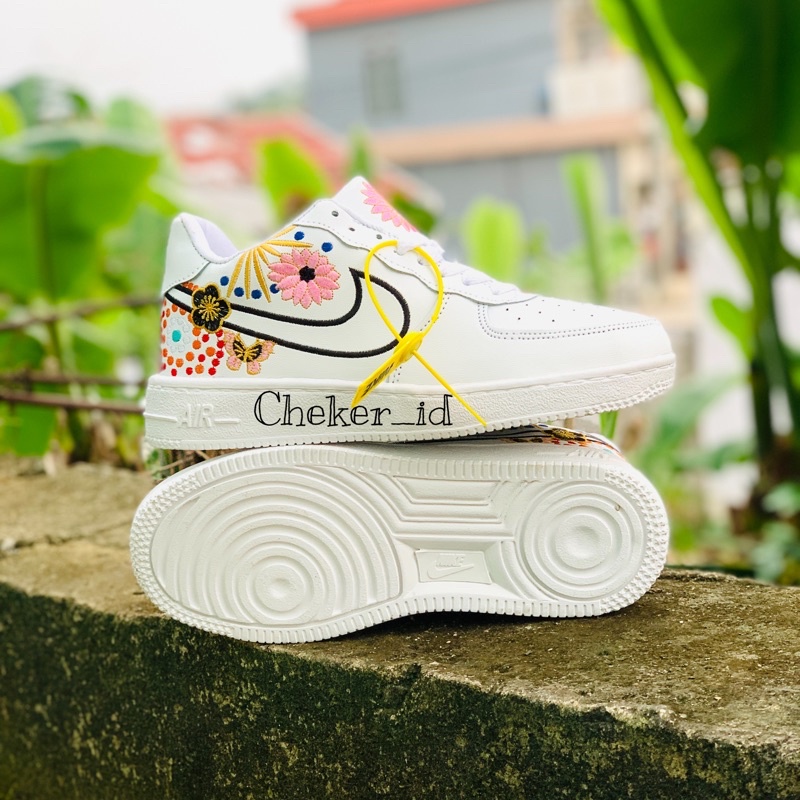 SEPATU WANITA FULL WHITE PUTIH POLOS NK A1R FORC3 1 LNY LUNAR NEW YEAR PUTIH SEPATU SNEAKERS WANITA SNEAKERS ANAK PEREMPUAN SEPATU CASUAL