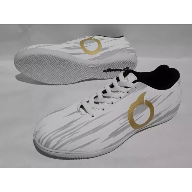 Sepatu Futsal ORTUS Raven in Termurah/Sepatu Futsal Termurah Terlaris