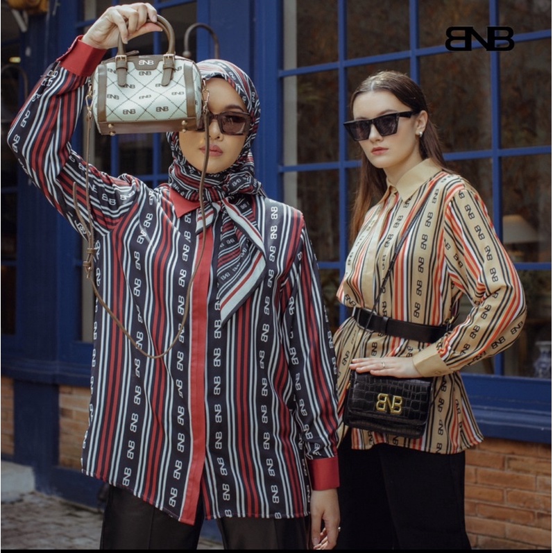 Brand No Brand - Monogram Lines Top