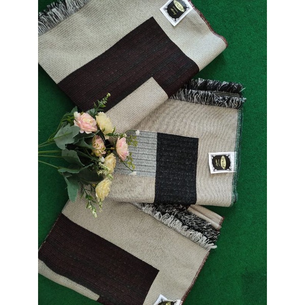 Sajadah besar tipis/sajadah besar/souvenir/oleh oleh haji/umrah/tahlilan/sajadah Turki/sajadah Quba 