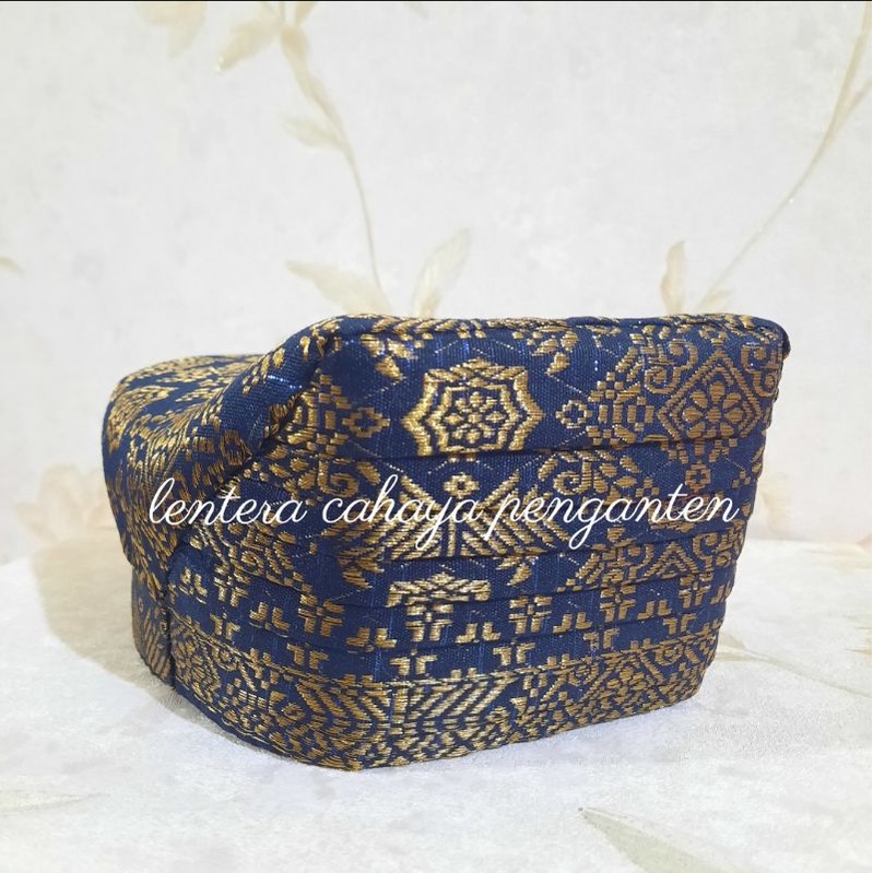 topi marapulai hiasan kepala pria topi saluak adat minang padang topi songket