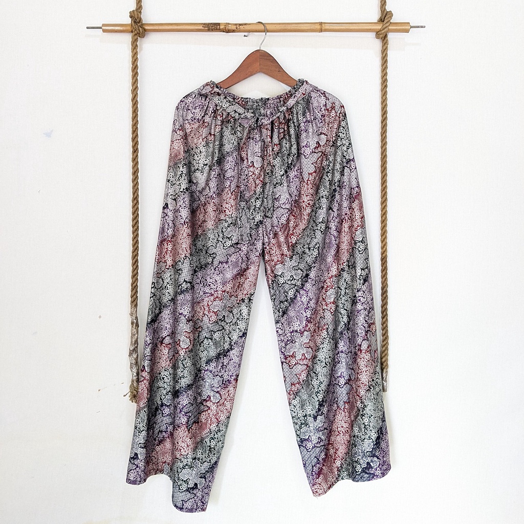 Celana Tidur Kulot Super Jumbo Bahan Rayon Big Size Wanita Premium Murah OOTD Celana Panjang Daily Cullote Tie Dye Shibori Kulot Panjang Wanita Pria XXL-Batik Bunga 4
