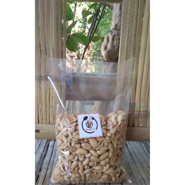 

Kacang bawang 500 gr / Camilan kiloan