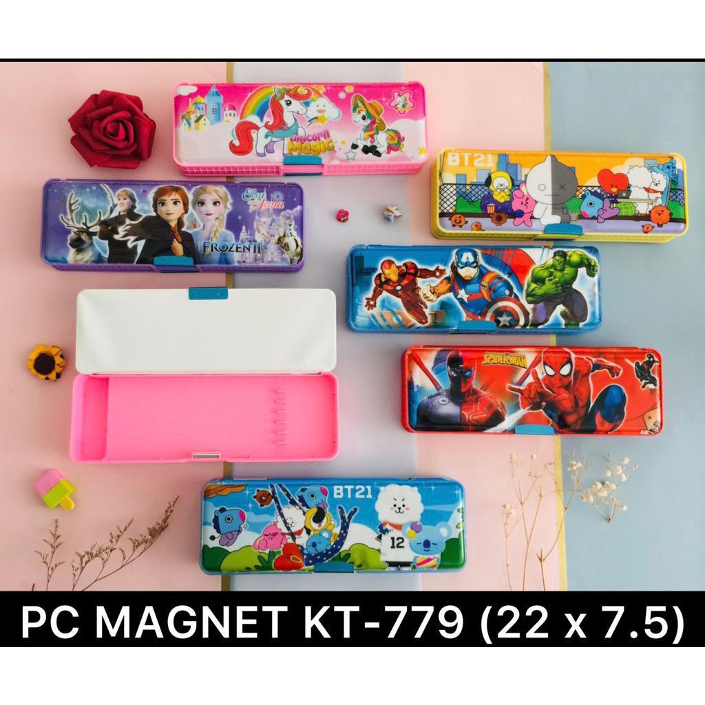 

KOTAK PENSIL MAGNET DUA SISI KECIL BERKARAKTER KARTUN ( 21.5 X 7.5 X 3 CM ) ANEKA WARNA. MURAH KT-779