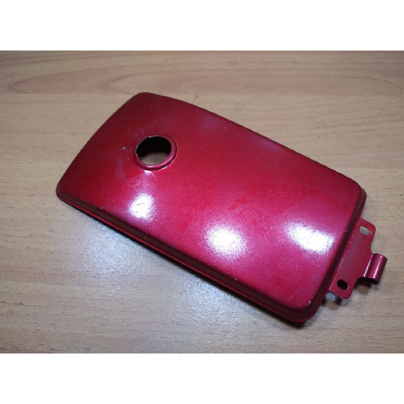 Honda GL100 GL125 tutup tangki merah original nos