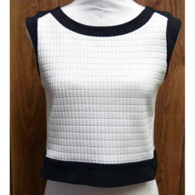 Rompi banana republik