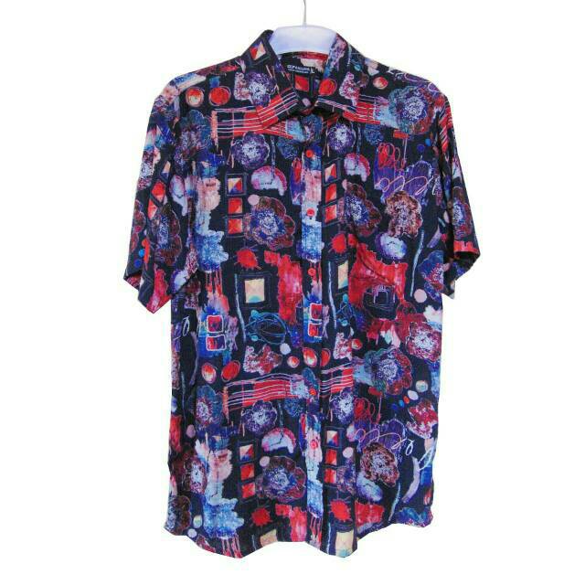 KEMEJA MOTIF BUNGA KEMEJA PANTAI HAWAI KEMEJA MURAH KEMEJA PRIA KEMEJA SURFING PENDEK
PURWODININGRAT