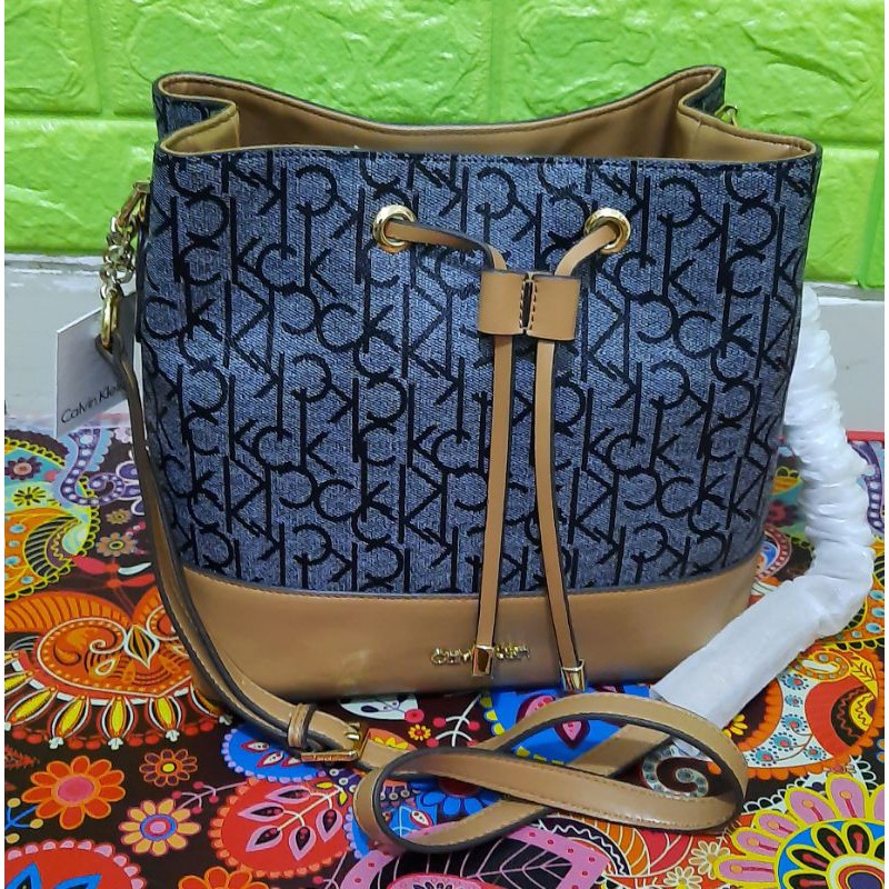 Tas serut C4lv1n Kl3in New ori