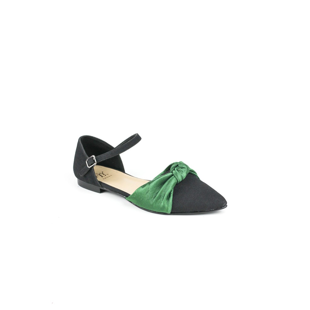 dark green mary jane shoes