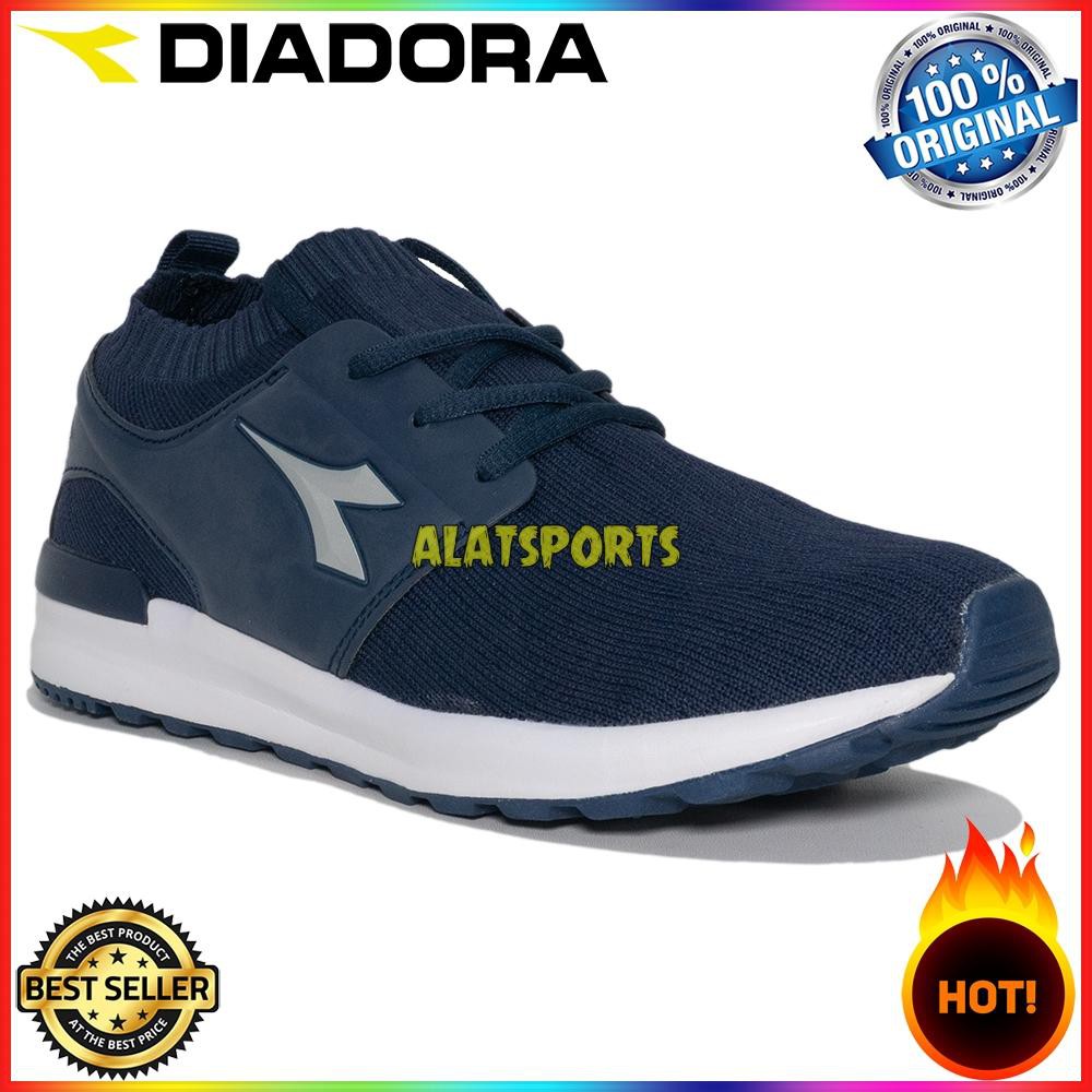 sepatu diadora lamberto