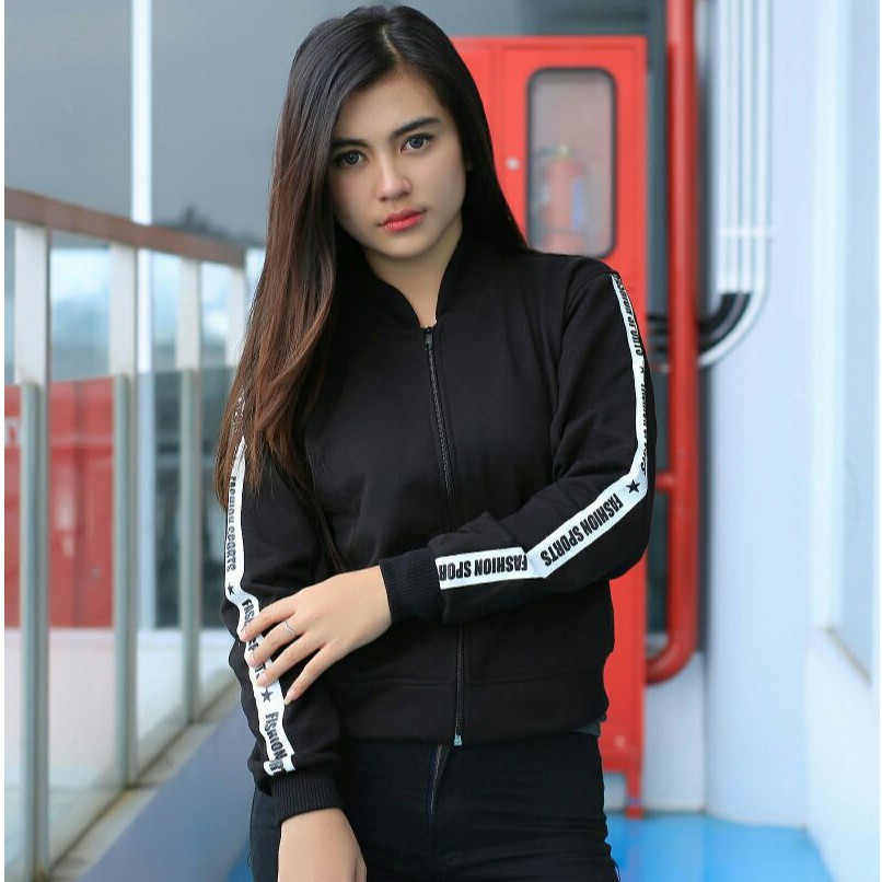 Fashion Sport Bomber - Jaket Bomber Crop Wanita