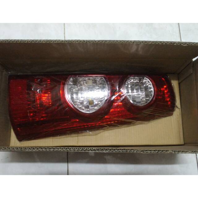 Lampu stop/Stop Lamp Avanza VVTI