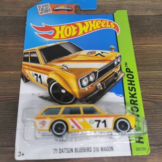 Hot Wheels 71 Datsun Bluebird 510 Wagon kuning merah biru momo hotwheels reguler