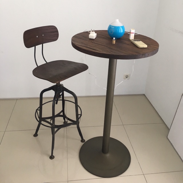 Meja bar / stool bar