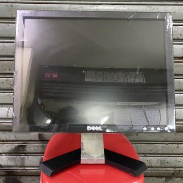LCD Monitor Dell 15” Second/Bekas