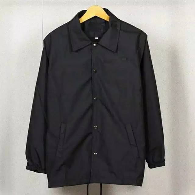 Jaket coach polos bukan ERIGO