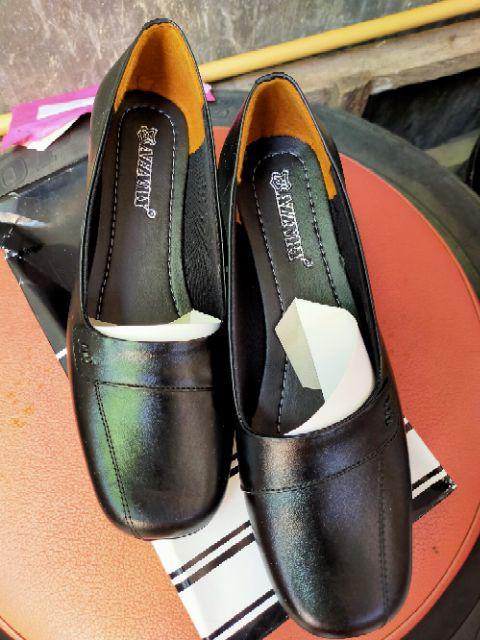 Sepatu Fantofel Wanita Kulit Lt29 Lm Hitam