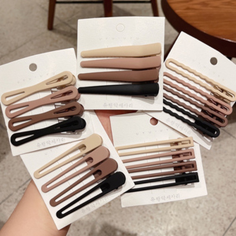 4pcs / Set Jepit Rambut Bahan Alloy Warna Gradasi Gaya Korea Untuk Anak Perempuan