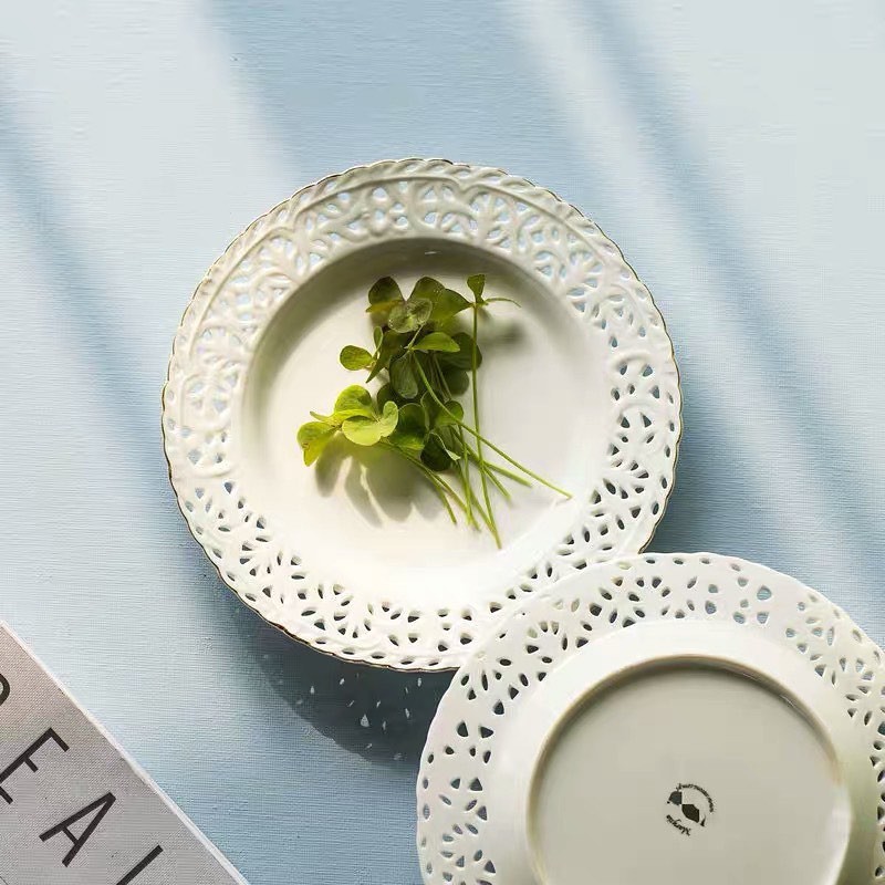 PIRING SAJI KERAMIK PUTIH MOTIF RENDA/PIRING MAKAN CANTIK/PIRING STYLE EROPA