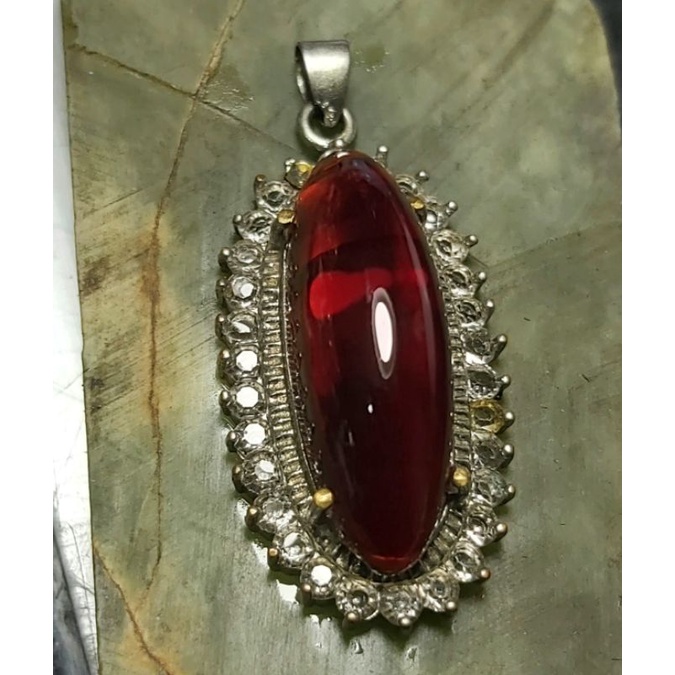 Liontin Merah Siam 02