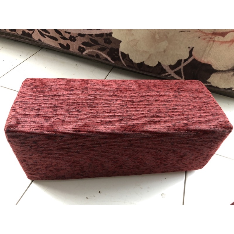 Bantal Kotak Misnad