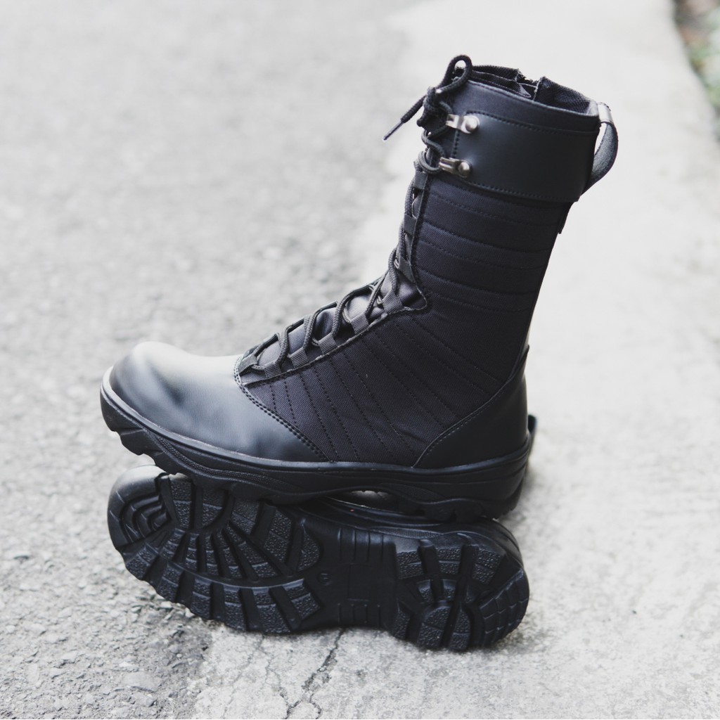 SEPATU SAFETY FORCE BLACK WORK EANGLE