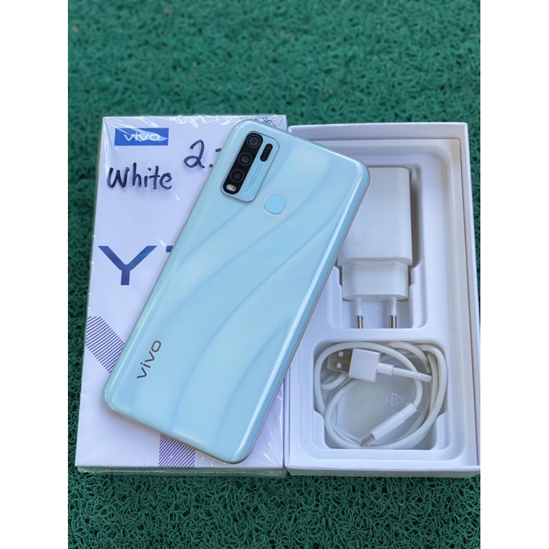 VIVO Y30 4/128GB GARANSI RESMI VIVO INDONESIA SECOND RASA BARU