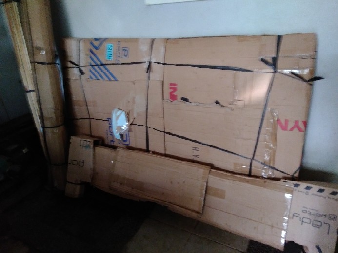 Dipan Jati Minimalis Ukiran Motif Donat