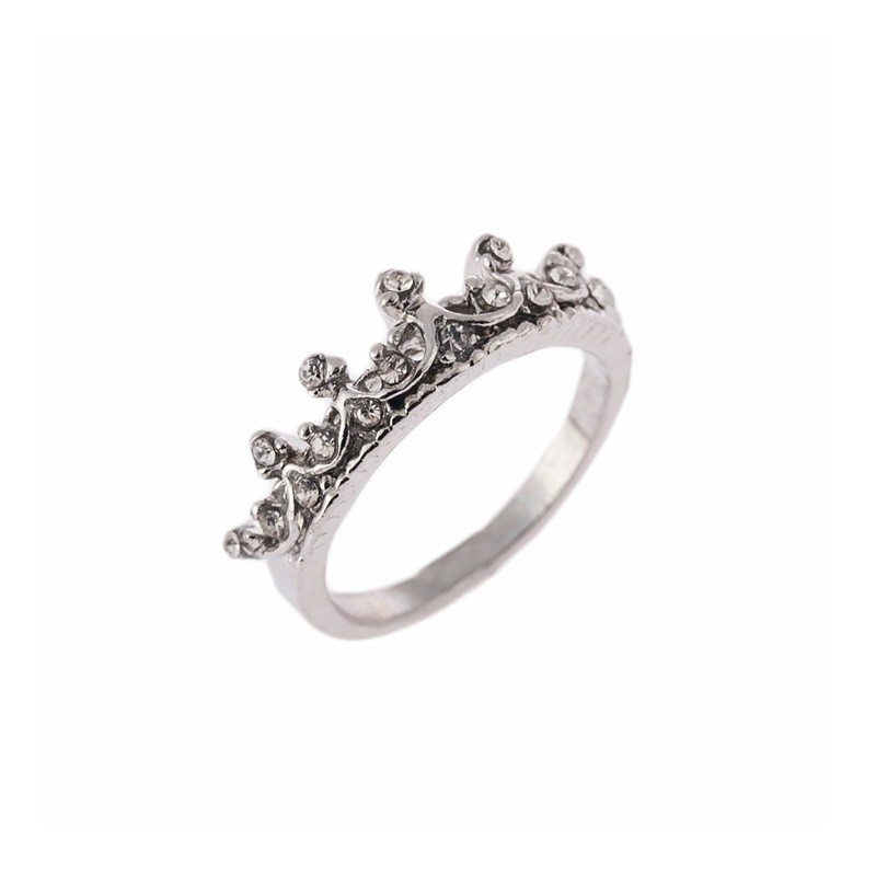 Fashion queen temperament hollow flashing diamond carved crown index finger ring