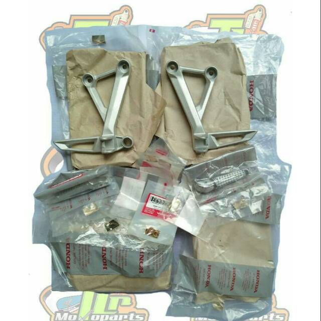 Footstep belakang cb 150 R Facelift