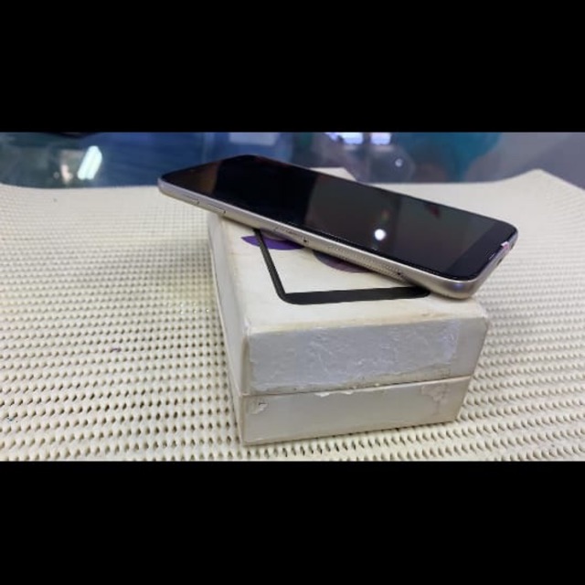 Second samsung j6 3/32 Sein