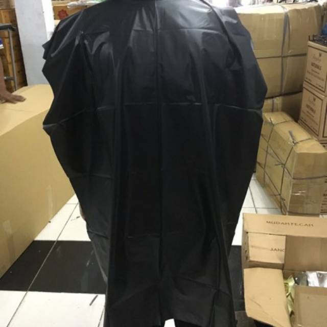 

Kip cat panjang hitam