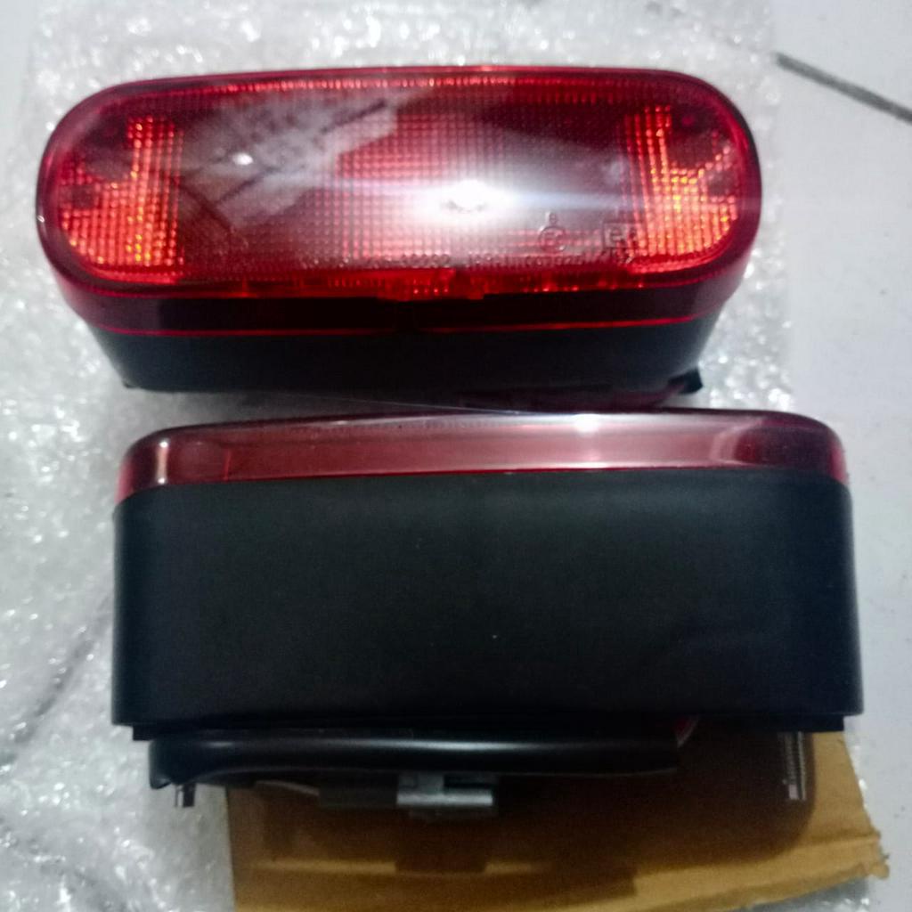 lampu bemper belakang suzuki ertiga. suzuki splash