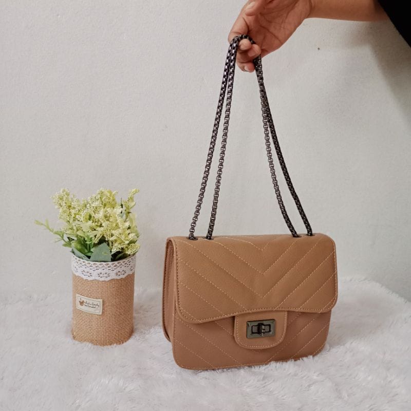 Slingbag Wanita Geraldine Endorse Tas Selempang Cewek Perempuan Tali Rantai Terbaru IrvanBagshop