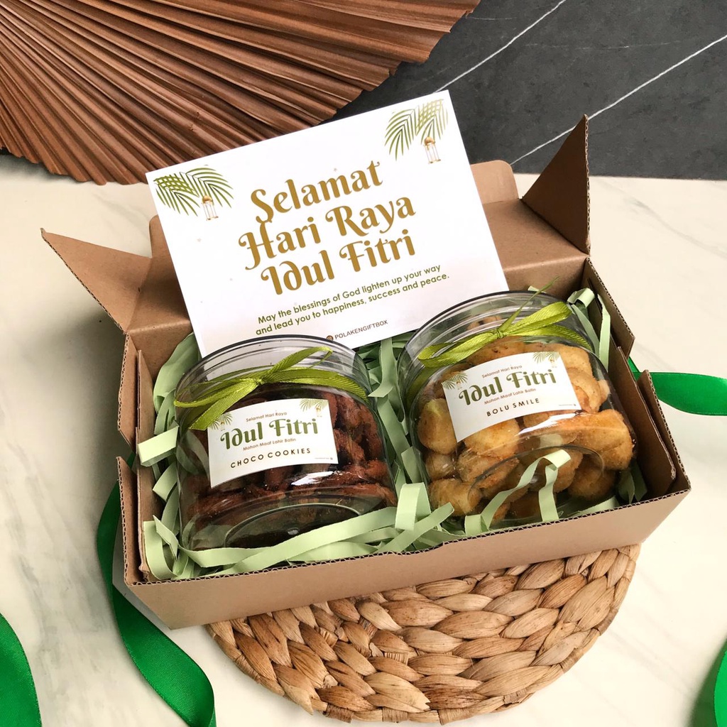 

Gift Box Paket Hampers Cake Kue Kering Untuk Lebaran Hari Raya Idul Fitri Premium Termurah