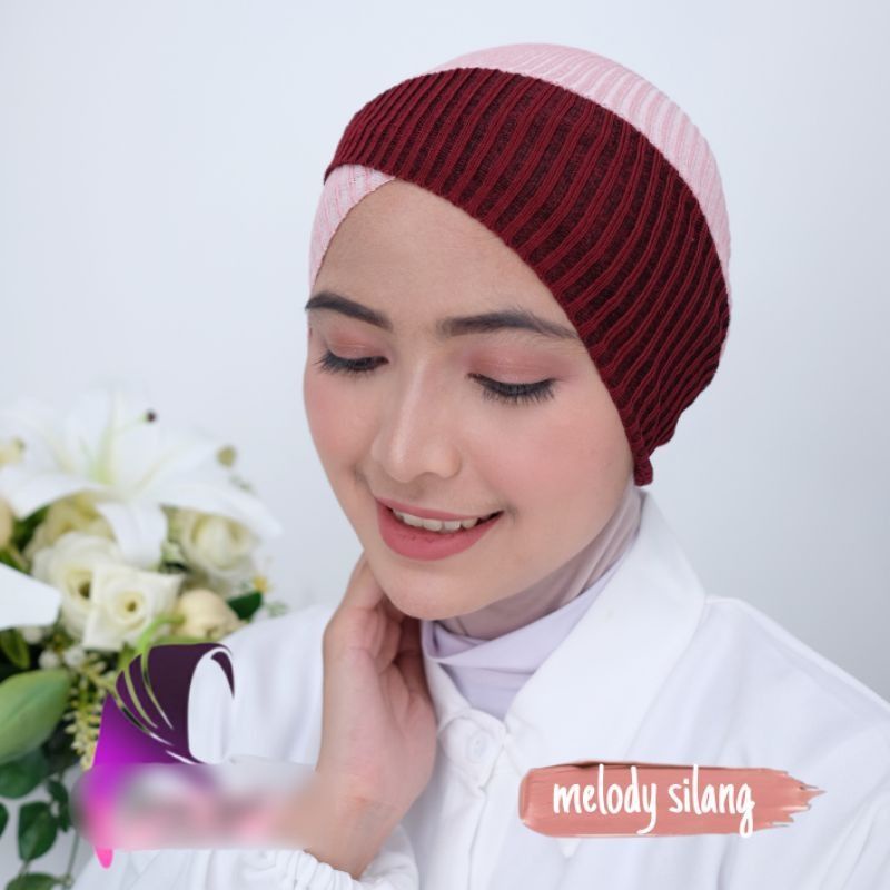 inner / Ciput / Bandana rajut silang