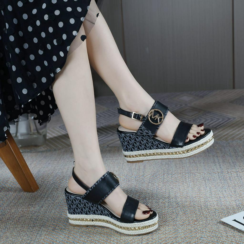 M K WEDGES SHOESA 1776