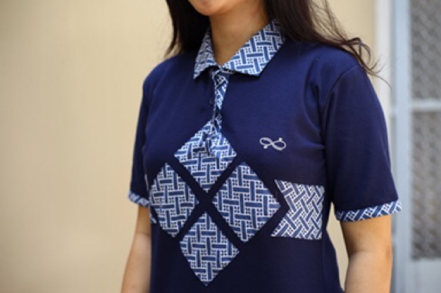 Loyal Kaos Polo Batik Navy Modern Wanita M L XL XXL