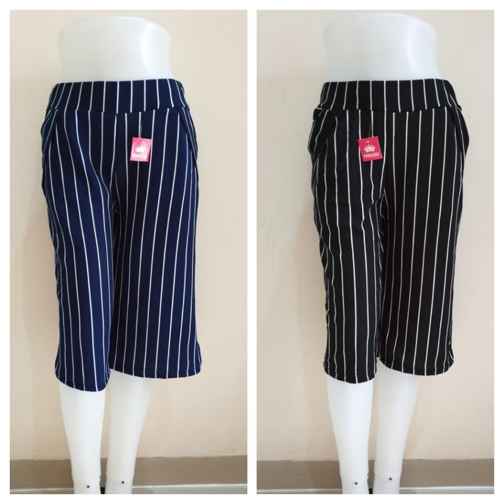 [PAKET USAHA] GROSIR - Celana Kulot Pendek Jumbo / Kulot Crepe Wanita XXLBig Size  Polos Salur